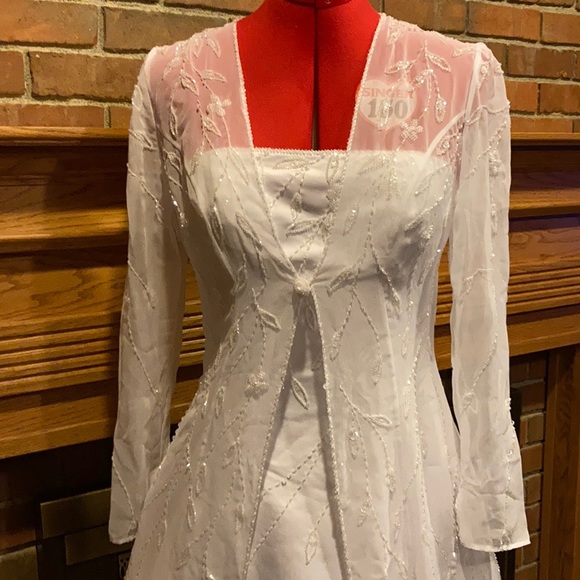 Michaelangelo Dresses & Skirts - EUC sz 10 2pc bridal gown and chiffon jacket